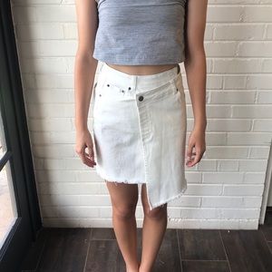 Evidnt raw hem mini skirt